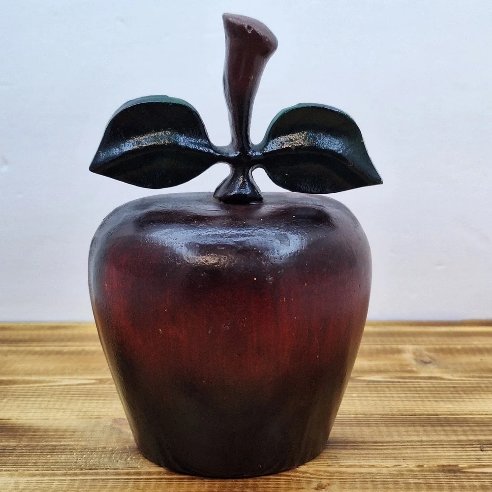 Vintage‎ red apple doorstop made of cast-iron